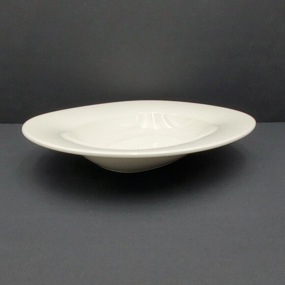 Villeroy & Boch Affinity Deep Plate White Porcelain 11.5" Oval Salad Pasta Bowl - Picture 4 of 6